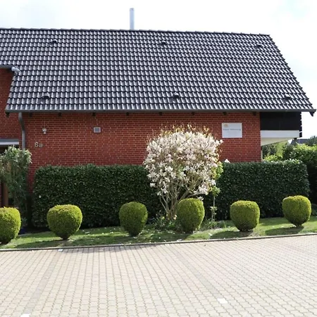 Apartment 6